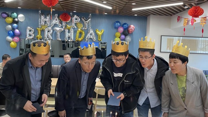 時(shí)光荏苒，成長(zhǎng)置業(yè)相伴