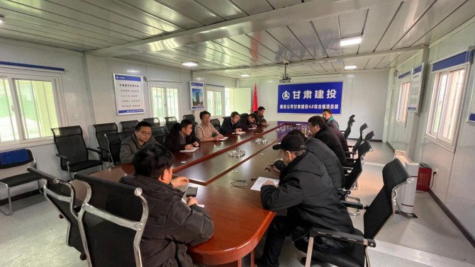 人勤春早復(fù)工忙，奮力沖刺開門紅