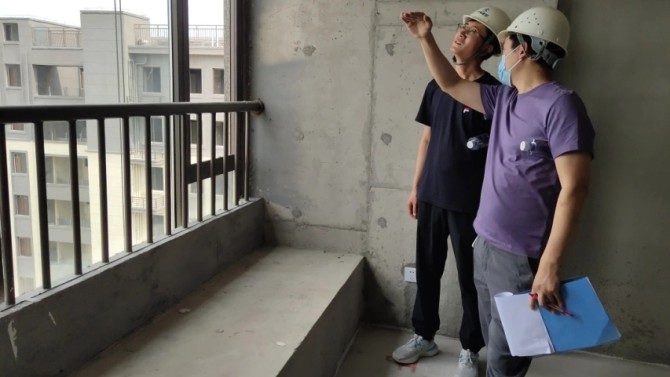 【“三抓三促”在行動】炎夏擔(dān)使命，齊心保交樓