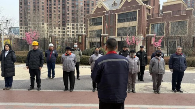 以練筑防 守護平安——物業(yè)公司組織開展電梯應(yīng)急演練